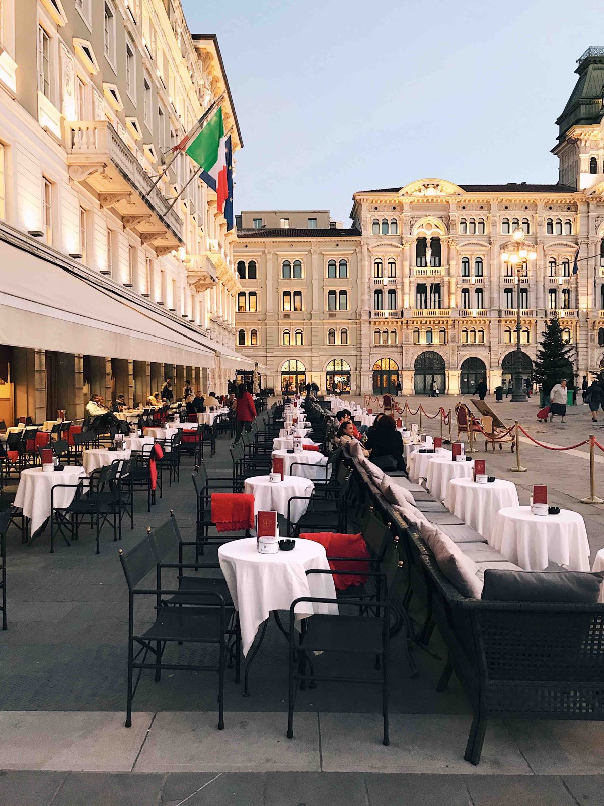 Piazza Unità d'Italia, Trieste